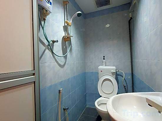 Highway Budget Hotel