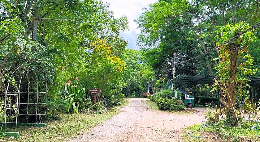 Saiyok River House
