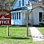 Two Rivers Motel and Cabins of Kenton, MI