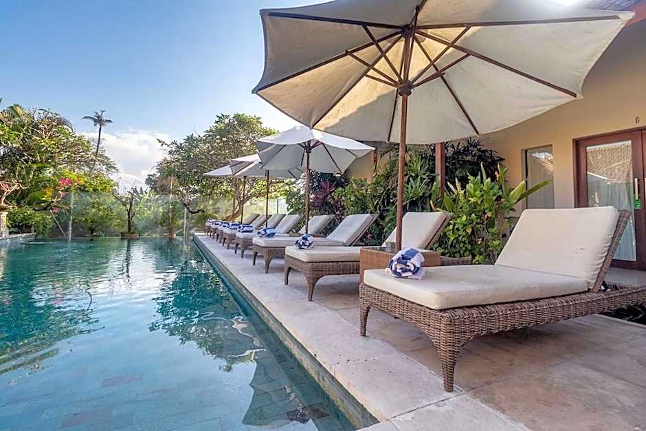 Aleesha Villas and Suites