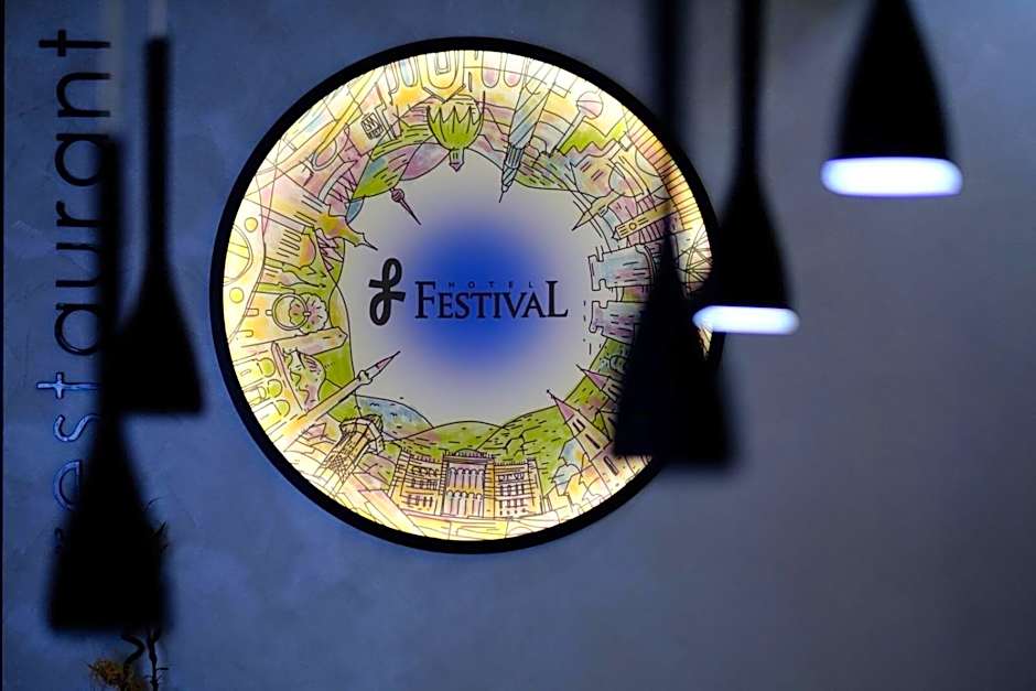 Hotel Festival