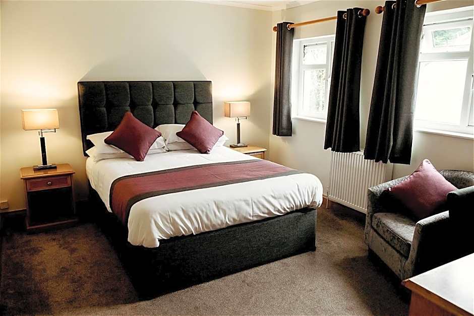 St. Davids Cross Hotel