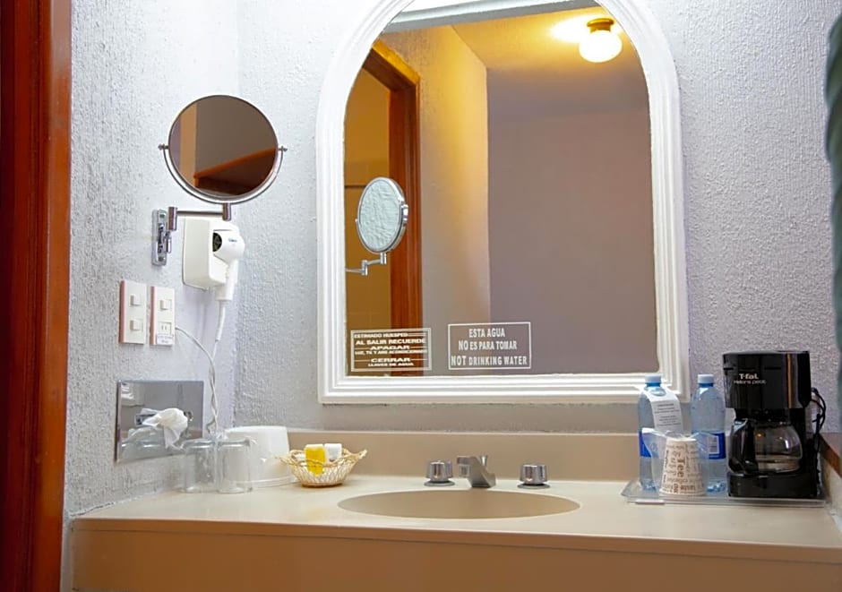 Best Western Plus Plaza Vizcaya