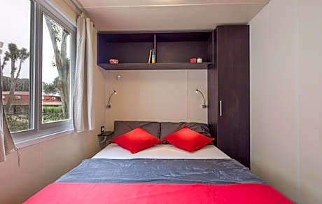 Deluxe Mobile Home