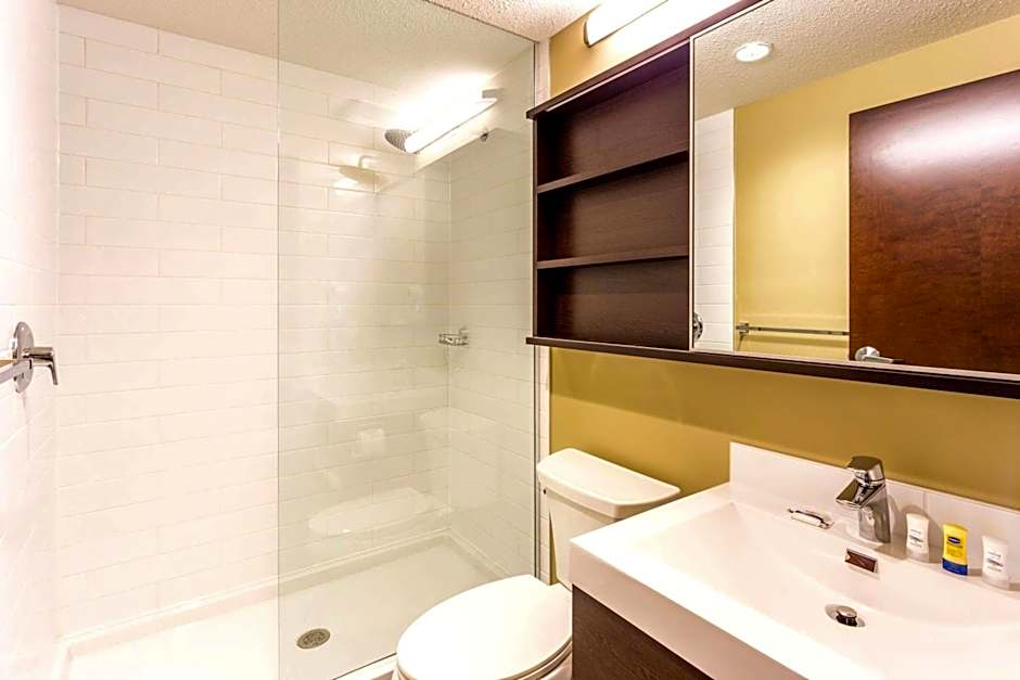 Microtel Inn & Suites By Wyndham Whitecourt