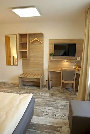 Apartment with Shower