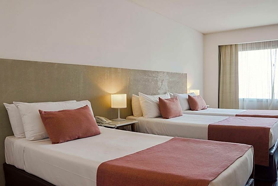 Dazzler by Wyndham Buenos Aires Recoleta