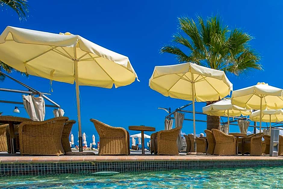 Elinotel Apolamare Hotel