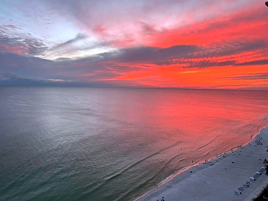 OCEAN FRONT CONDO w INCREDIBLE VIEWS