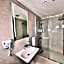 New MerryLand Hotel