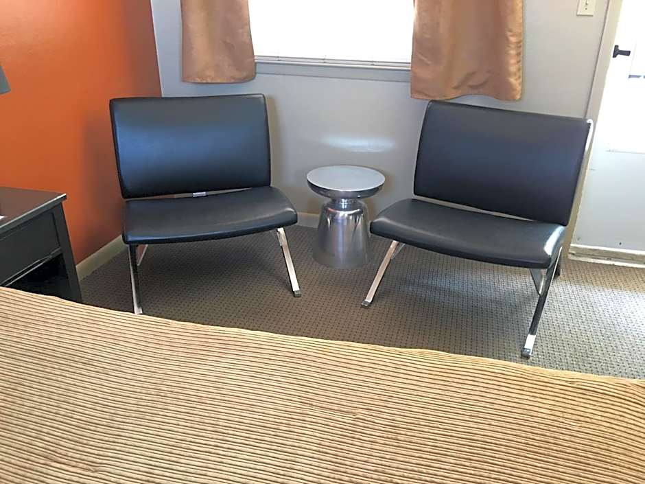 The Triangle Motel
