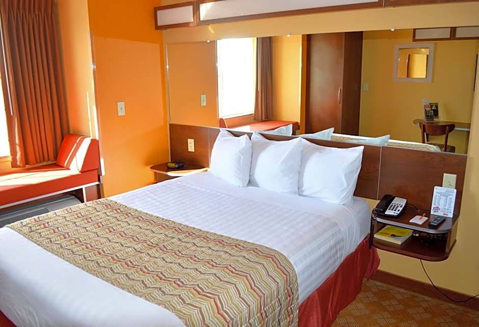 Microtel Inn & Suites by Wyndham Rawlins