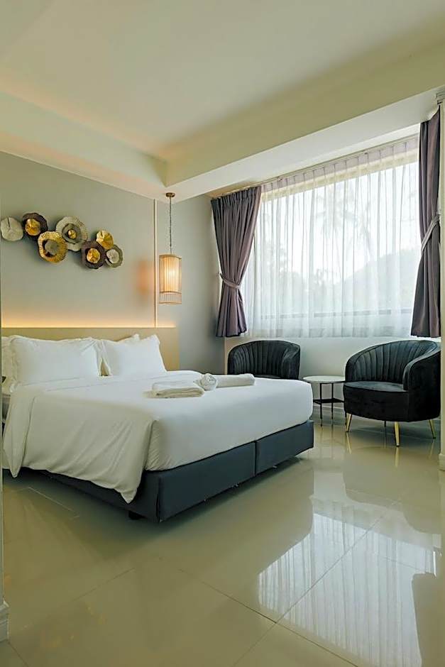 Kamala Havana Hotel And Cafe