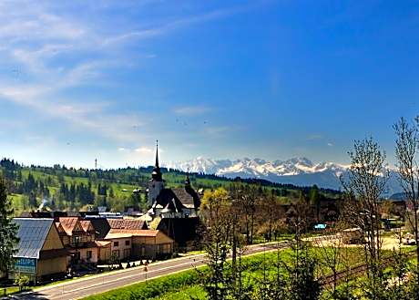 Double Room with Mountain View