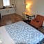 Glass Slipper Inn - Stanford Palo Alto