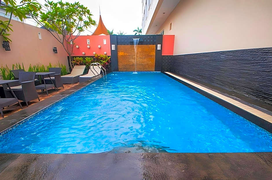 Daima Hotel Padang