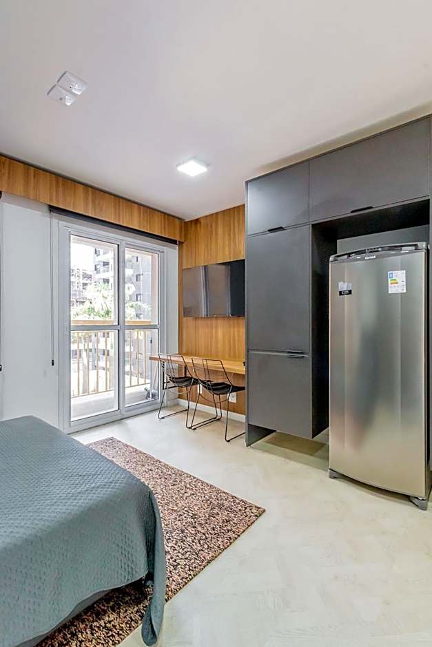 Studio in Jardins next to the Oscar Freire metro
