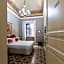 casa mo room and suite