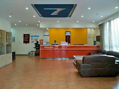 Corporate Twin, Guest room, 2 Twin/Single Bed(s), City view