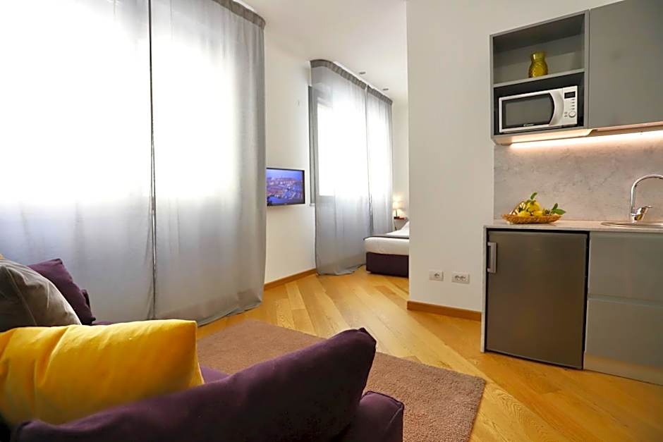 Palazzina B - Contemporary Studio