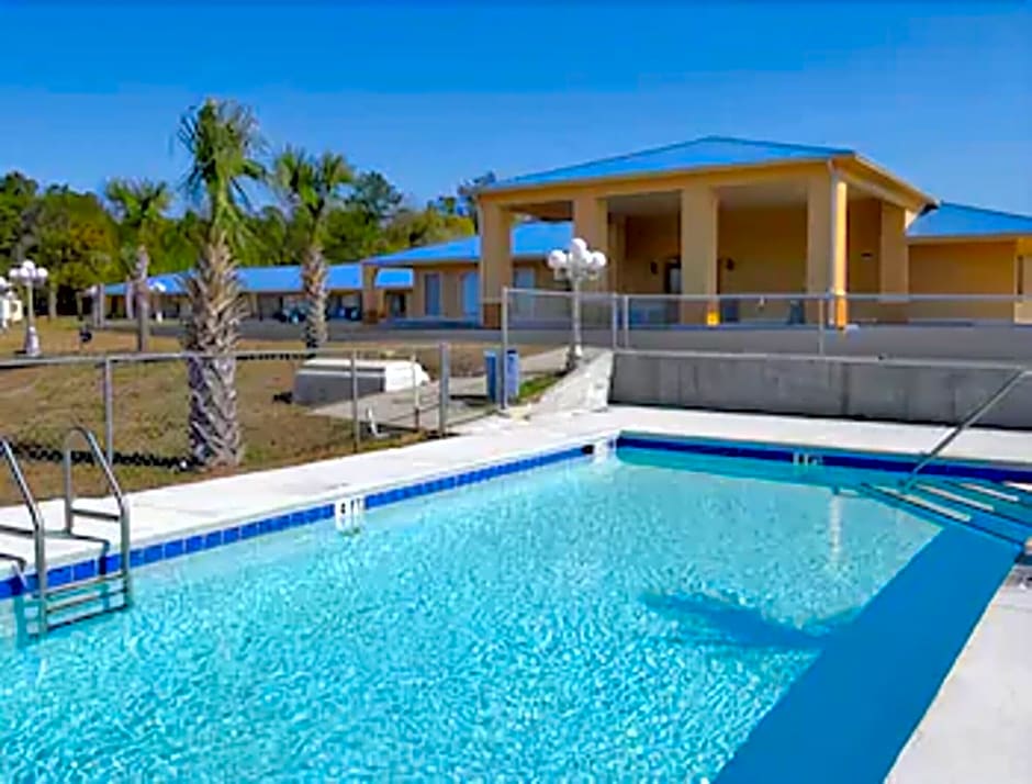 Days Inn by Wyndham DeFuniak Springs