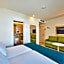 Universal Hotel Aquamarin