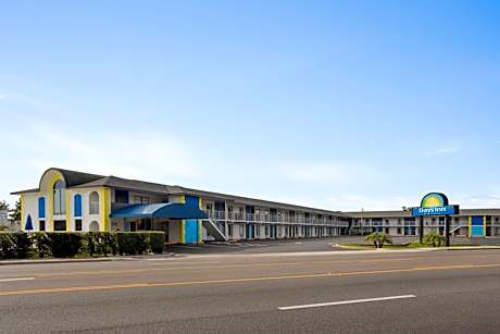 Days Inn by Wyndham Apopka/Orlando