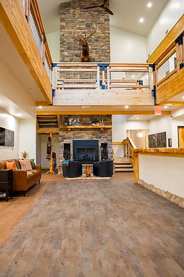 Grand Cloudcroft Hotel