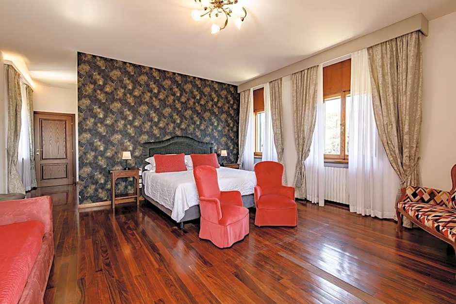 Agriturismo Villa Godenano - Pool&Restaurant