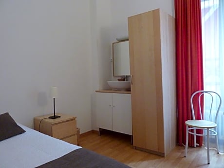 Single Room with Shared Bathroom