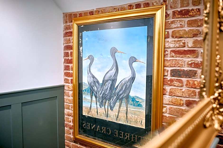 Three Cranes Serviced Apartments