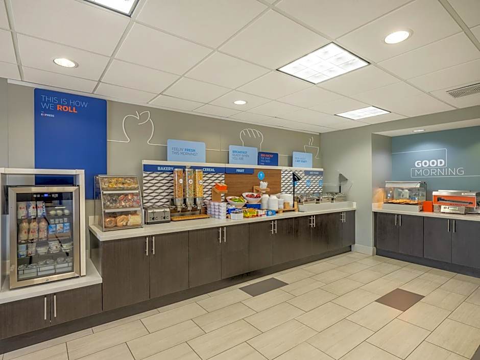 Holiday Inn Express Gas City By IHG