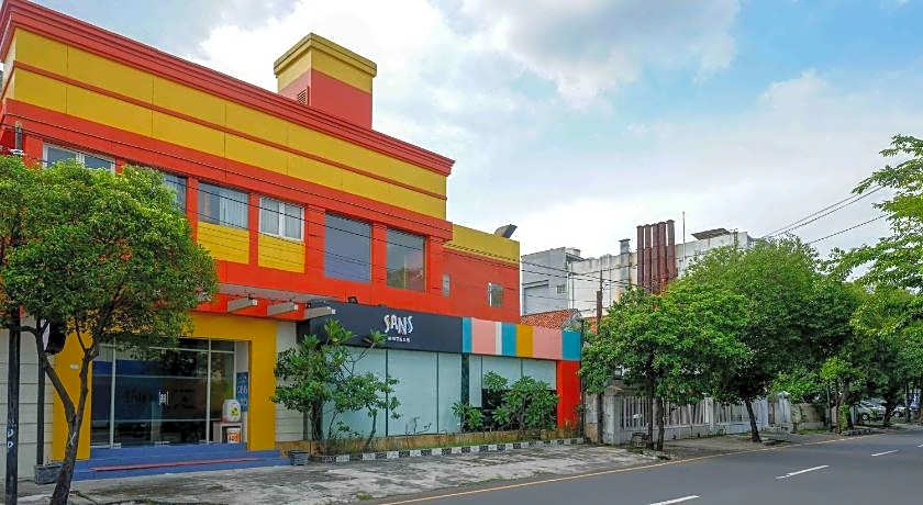 Sans Hotel International Surabaya