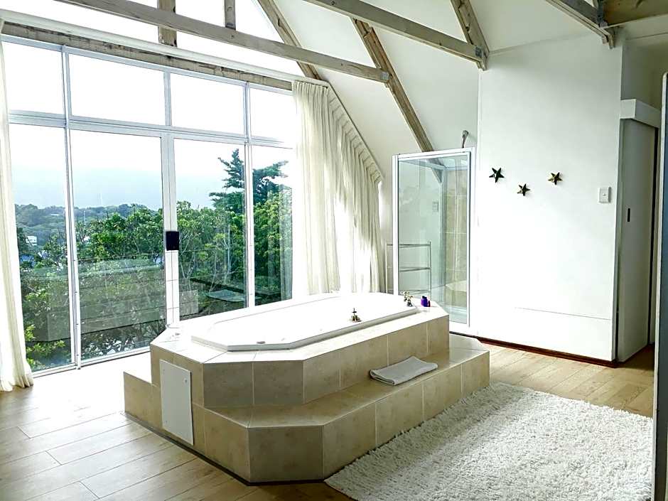 Whales Way Ocean Retreat