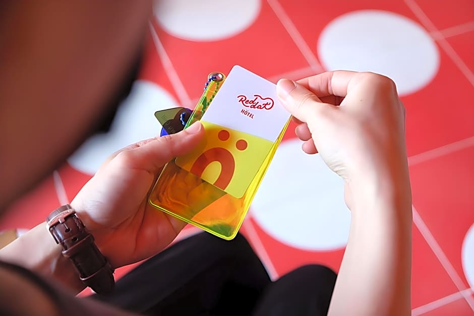 Red Dot Hotel