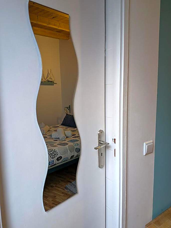 Orange3 Hostel