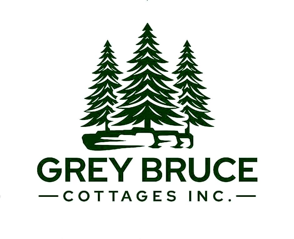 Cozy Pet Friendly Getaway W Fireplace