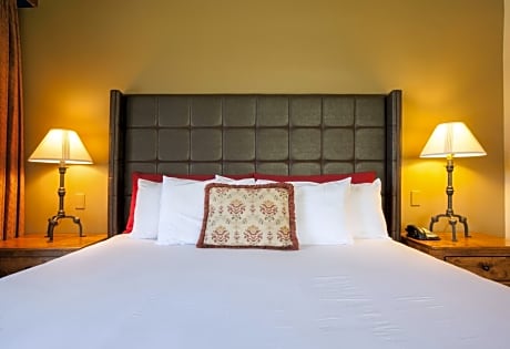 suite king size bed