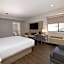 Travelodge by Wyndham LAX South
