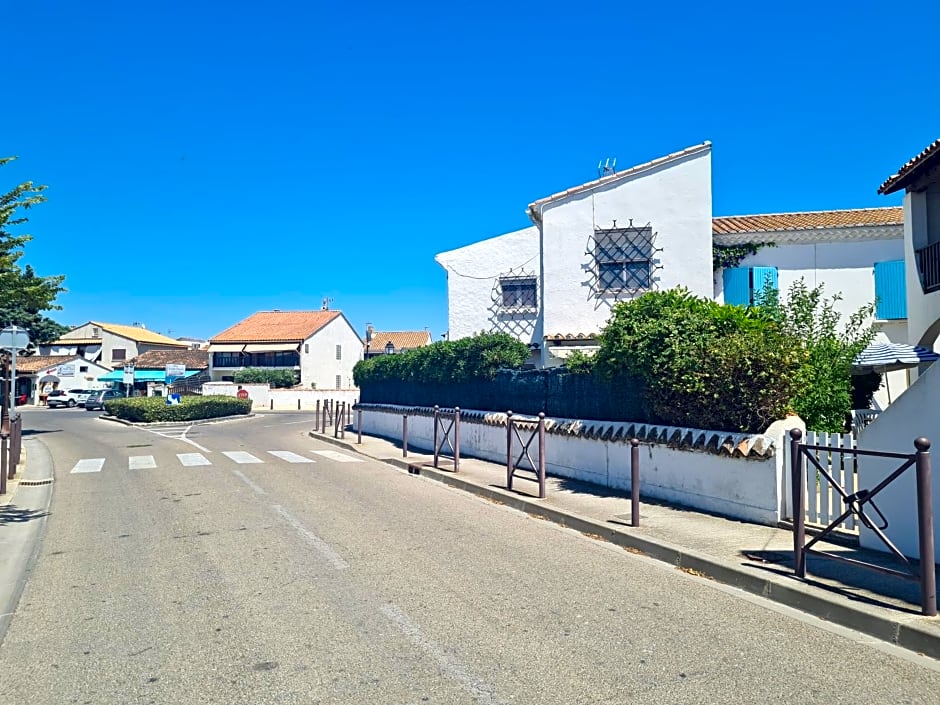 Les Saladelles