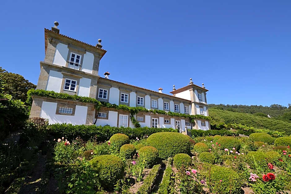 Paço de Calheiros - Turismo de Habitação