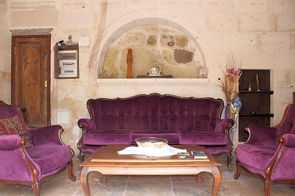 Cappadocia Eagle Cave Inn