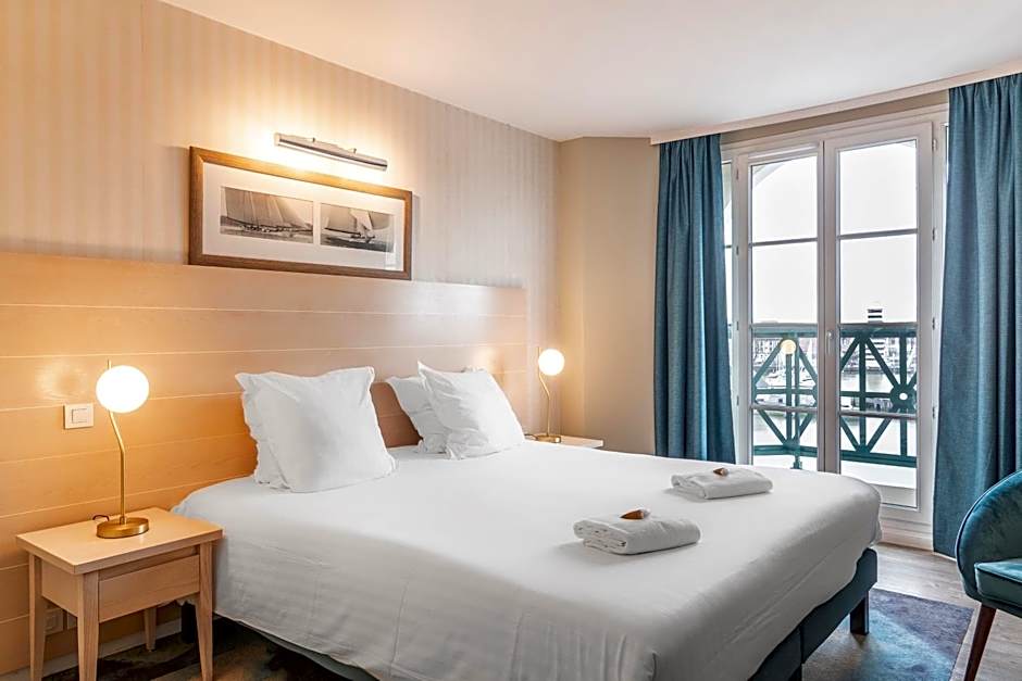 SOWELL HOTELS Le Beach