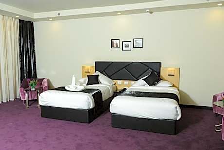 Junior Suite with Pool or Garden view