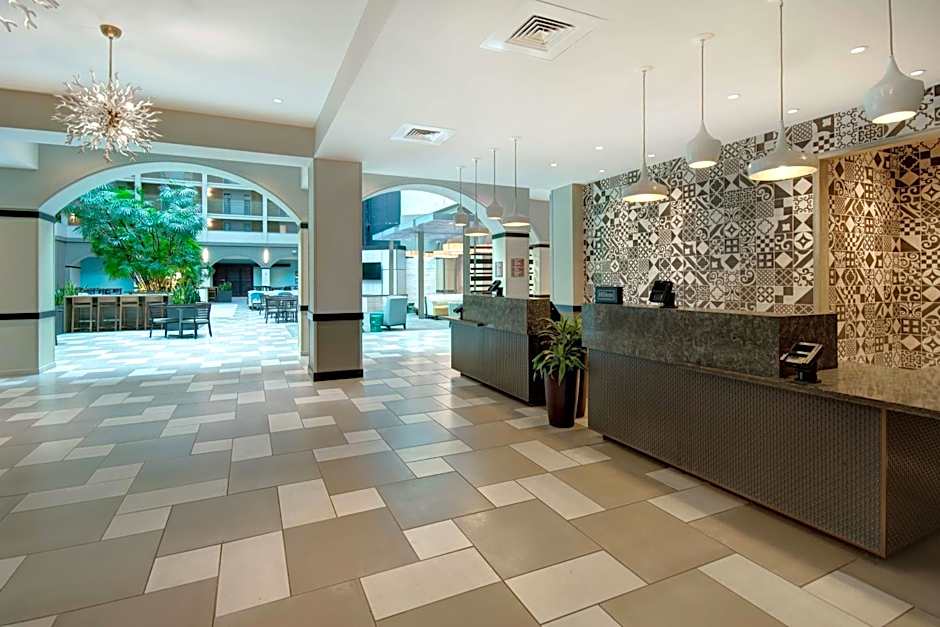 Embassy Suites by Hilton Jacksonville Baymeadows