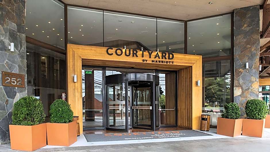 Courtyard by Marriott Puerto Montt