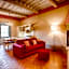 Farmhouse with swimming pool surrounded by greenery just 20 minutes from Arezzo