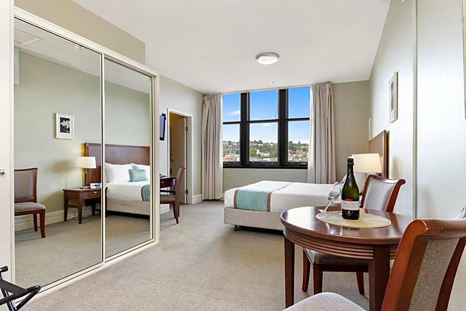 Launceston Central Apartment Hotel