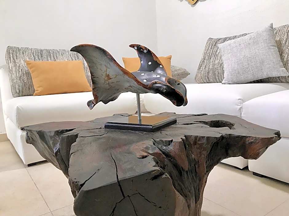 Marina Suites by Andiani Travel