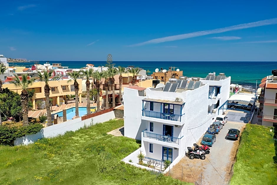 Latania Studios & Apartments